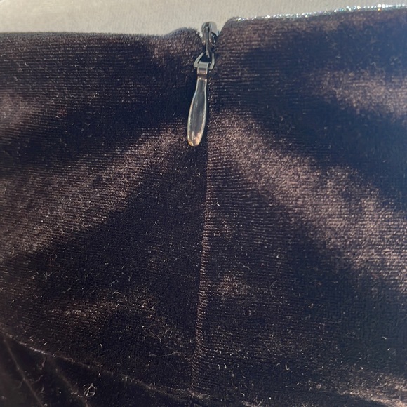 NWT French Connection Black Velvet Dress Off the Shoulder size 8 - Picture 10 of 10